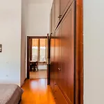 Apartament Acropolis With Parking Next To Center