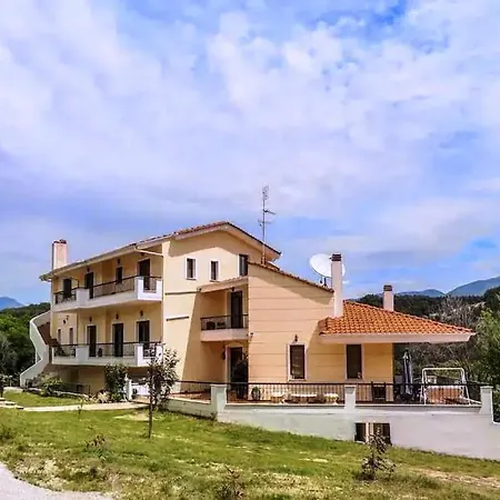 Apartment Acropolis With Parking Next To Center Serres