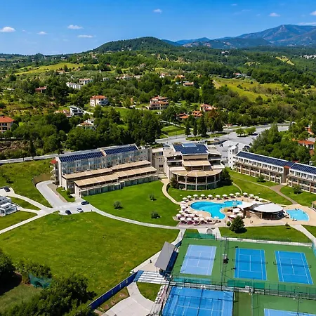 Acropolis Parking Ev Next To Center Serres