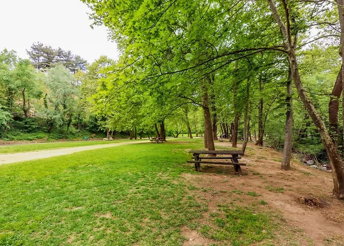 Acropolis With Parking Next To Center Apartament